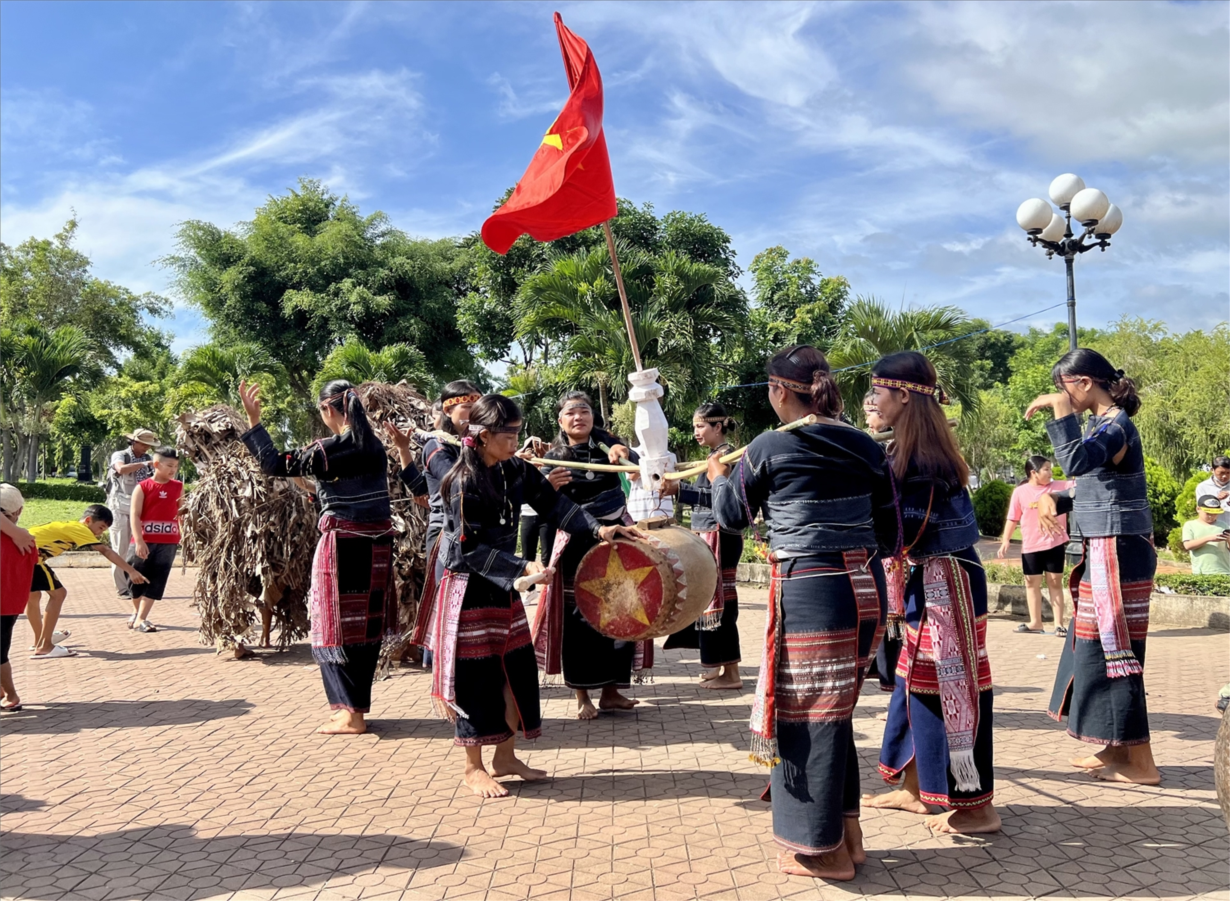 Phát huy văn hoá bản địa, phát triển du lịch bền vững tại Kbang, Gia Lai (18/11/2024)